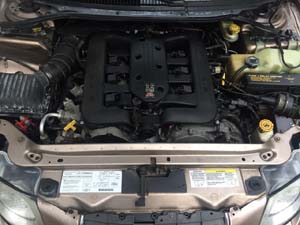 CHRYSLER 300M ÇIKMA MOTOR KAPAĞI